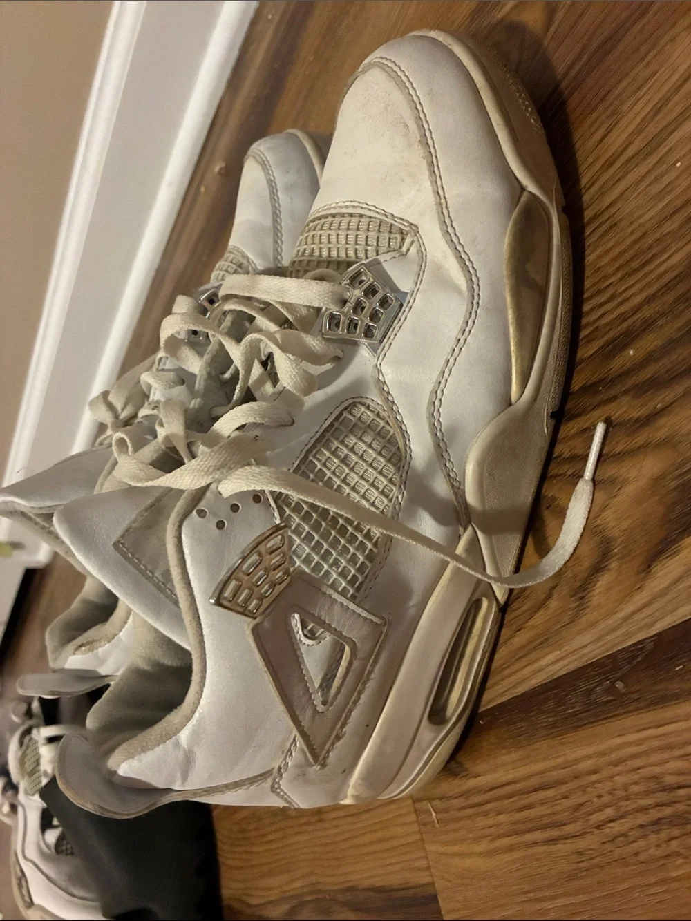 Jordan Retro High-Top Sneakers in Off-White and Cream